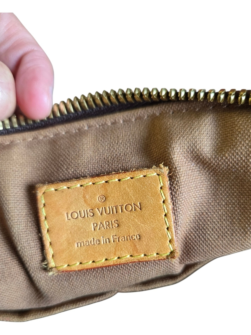 Louis Vuitton Monogram Shoulder Bag - Brown and Tan - Picture 14 of 14